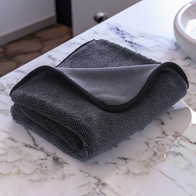 Shiny Bath™ XXL Drying Towel – ShinyWipes™ US
